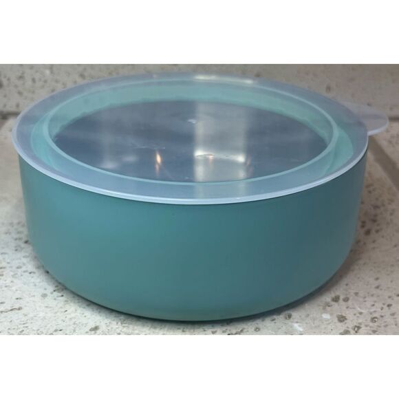 Sun Squad Stainless Steel Green Dog Bowl with Travel Lid Holds 4 Cups - Picture 5 of 8